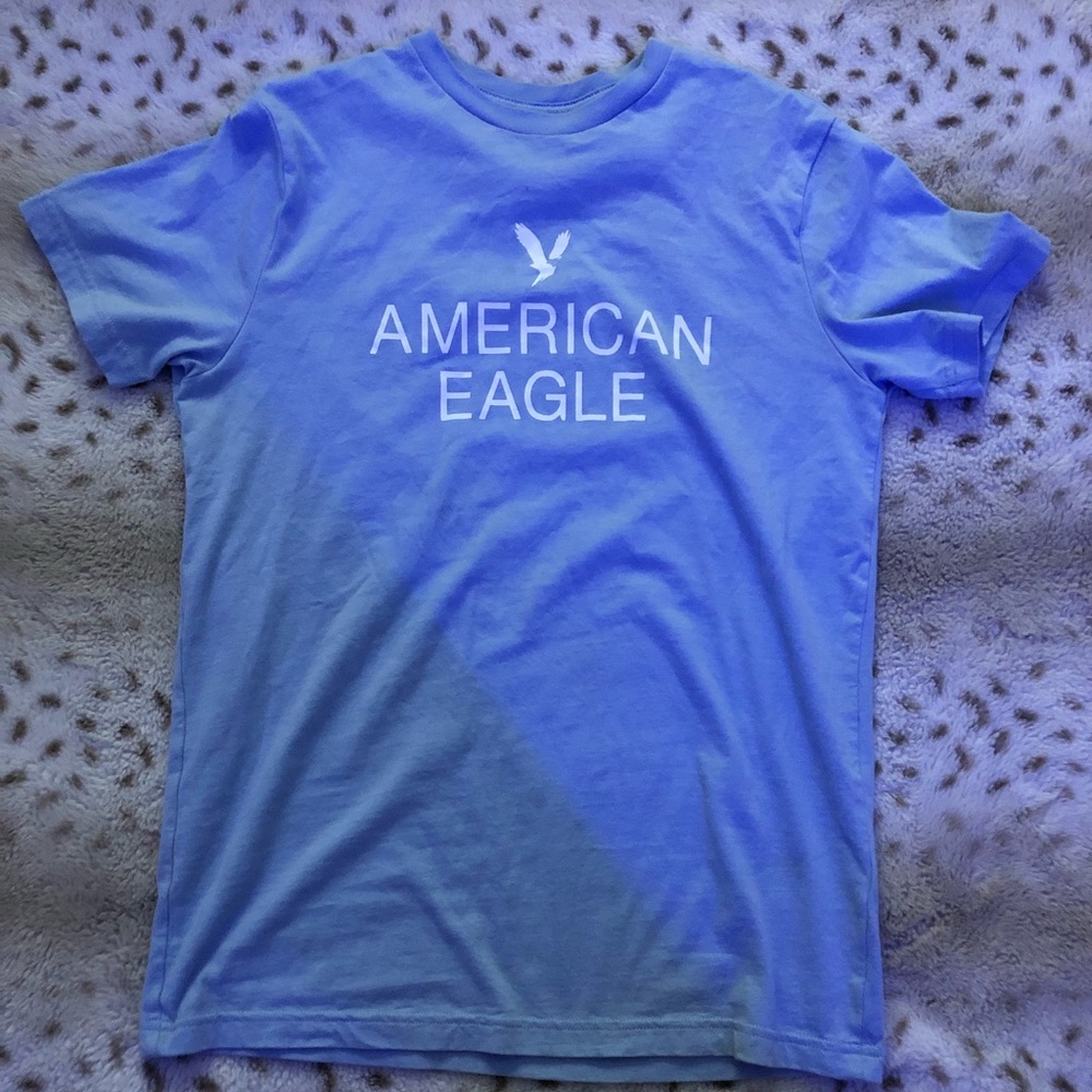 American Eagle baby blue t shirt